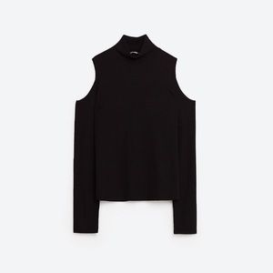 ZARA OPEN SHOULDER LONGSLEEVE TURTLENECK